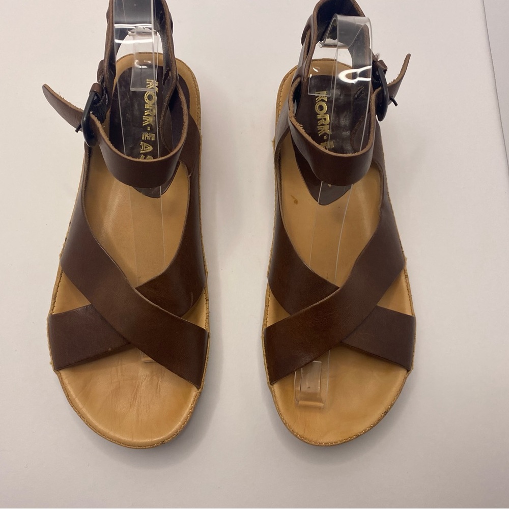 Women Kork Ease Myrna Sandals in brown leather uppers size 8 NWOT.